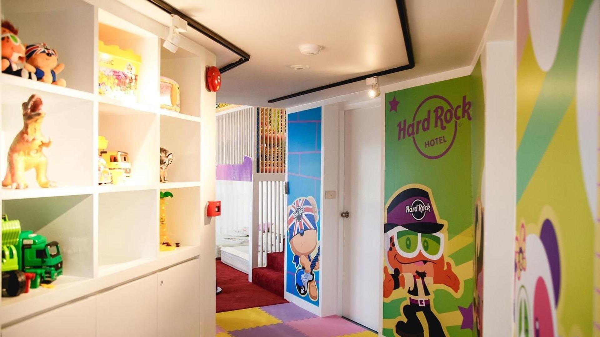Hard Rock (adults Only) 4* Pattaya