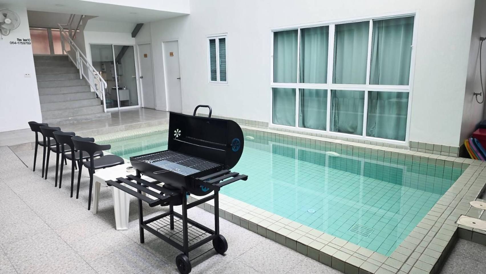วิลล่า The Inn10 Pool Villa Pattaya, Entire Villa, 9 Bedrooms, Private Indoor Swimming Pool, ดิ อินน์เท็น Pattaya