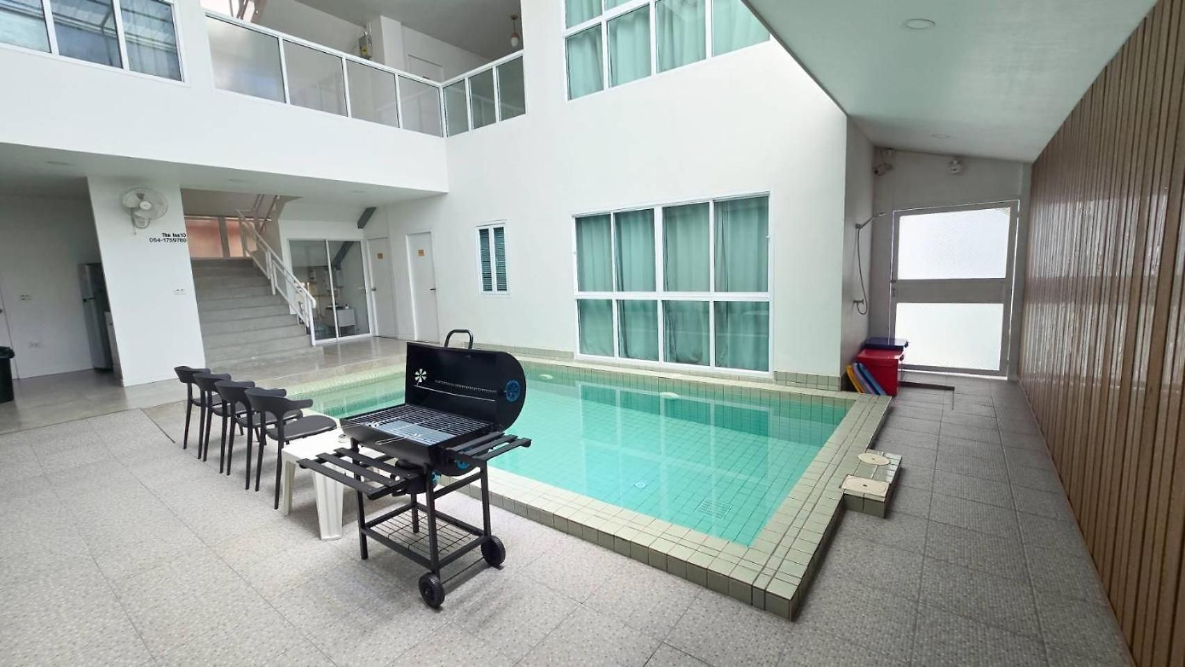 The Inn10 Pool Villa Pattaya, Entire Villa, 9 Bedrooms, Private Indoor Swimming Pool, ดิ อินน์เท็น วิลล่า *