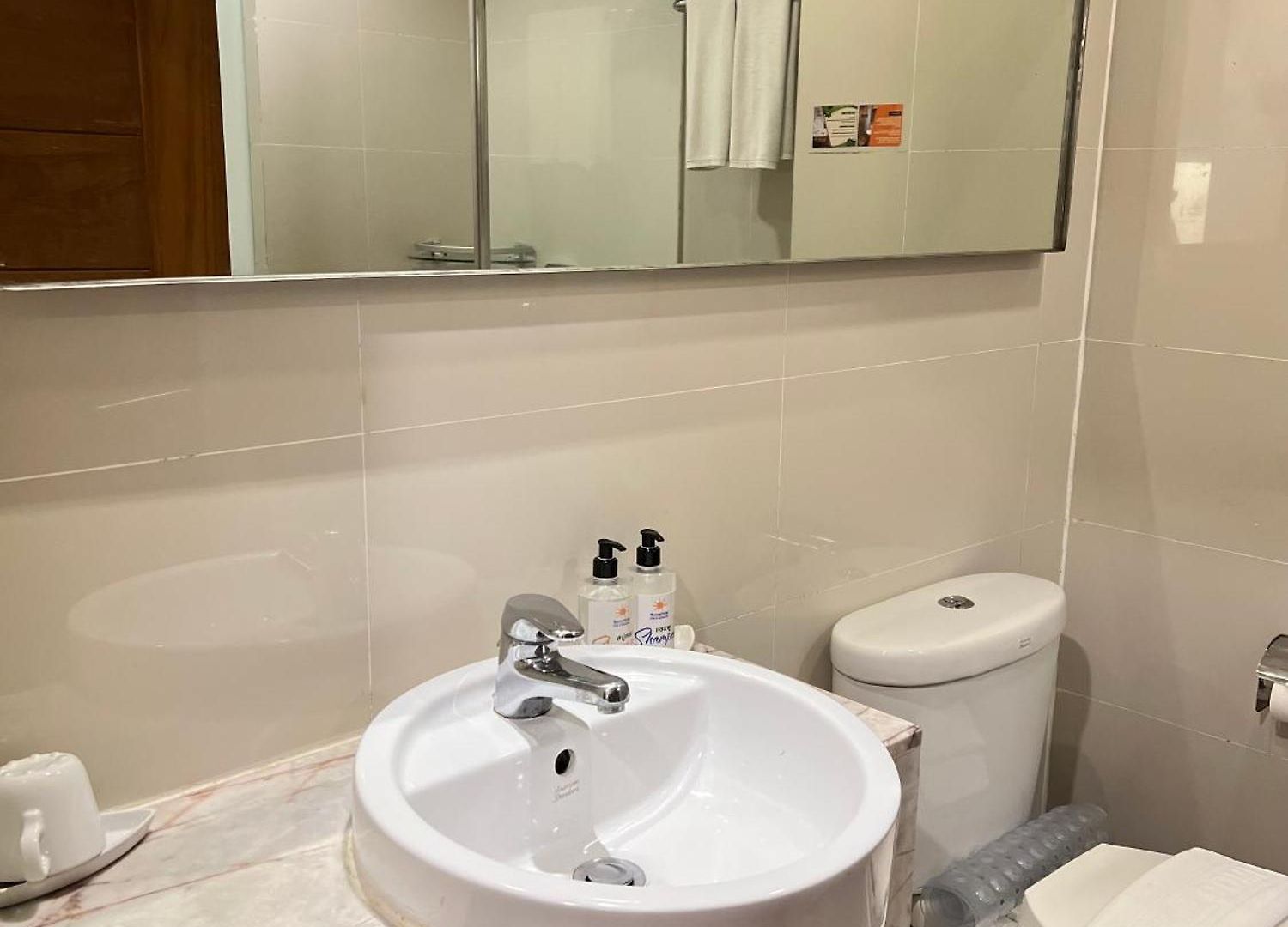 Sunshine & Residences โรงแรม Pattaya