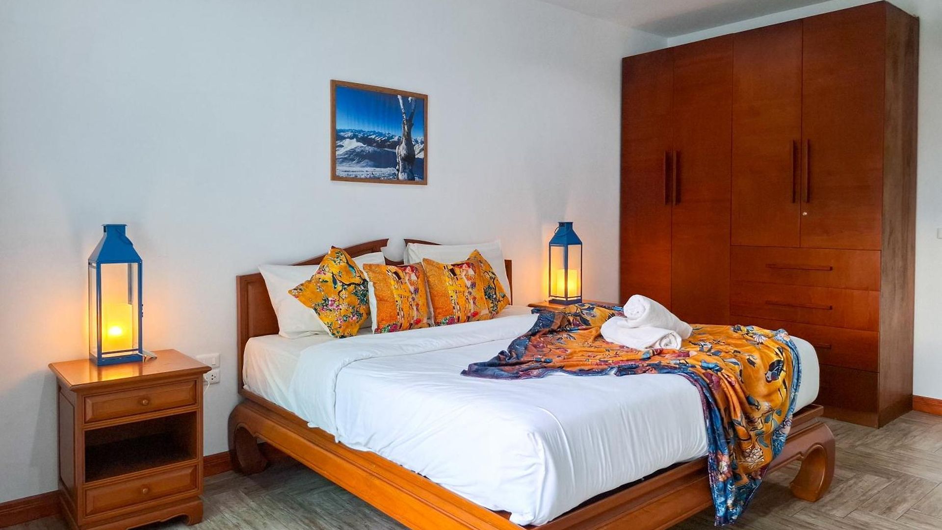 Villa At 5 Mins Walk 3bdr Pool For Groups And Family Pattaya