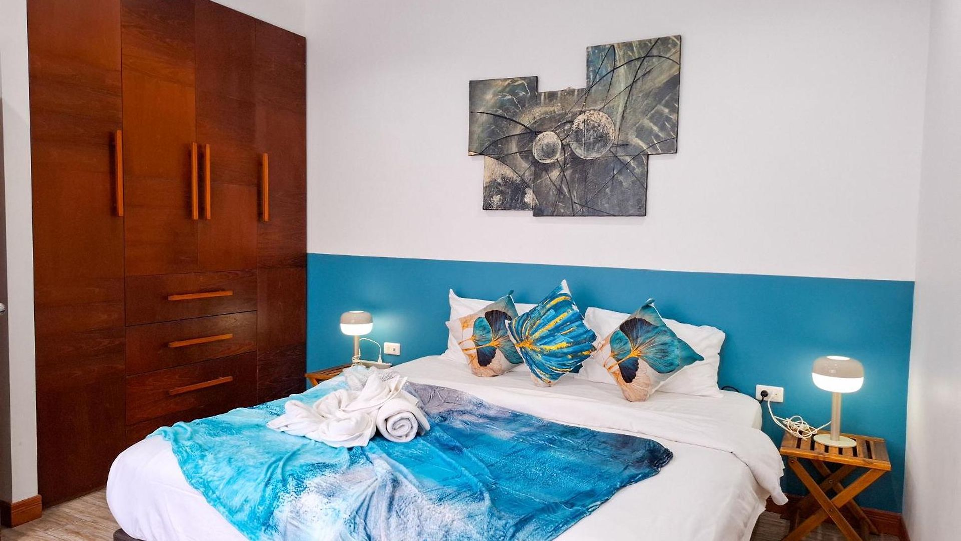Villa At 5 Mins Walk 3bdr Pool For Groups And Family Pattaya