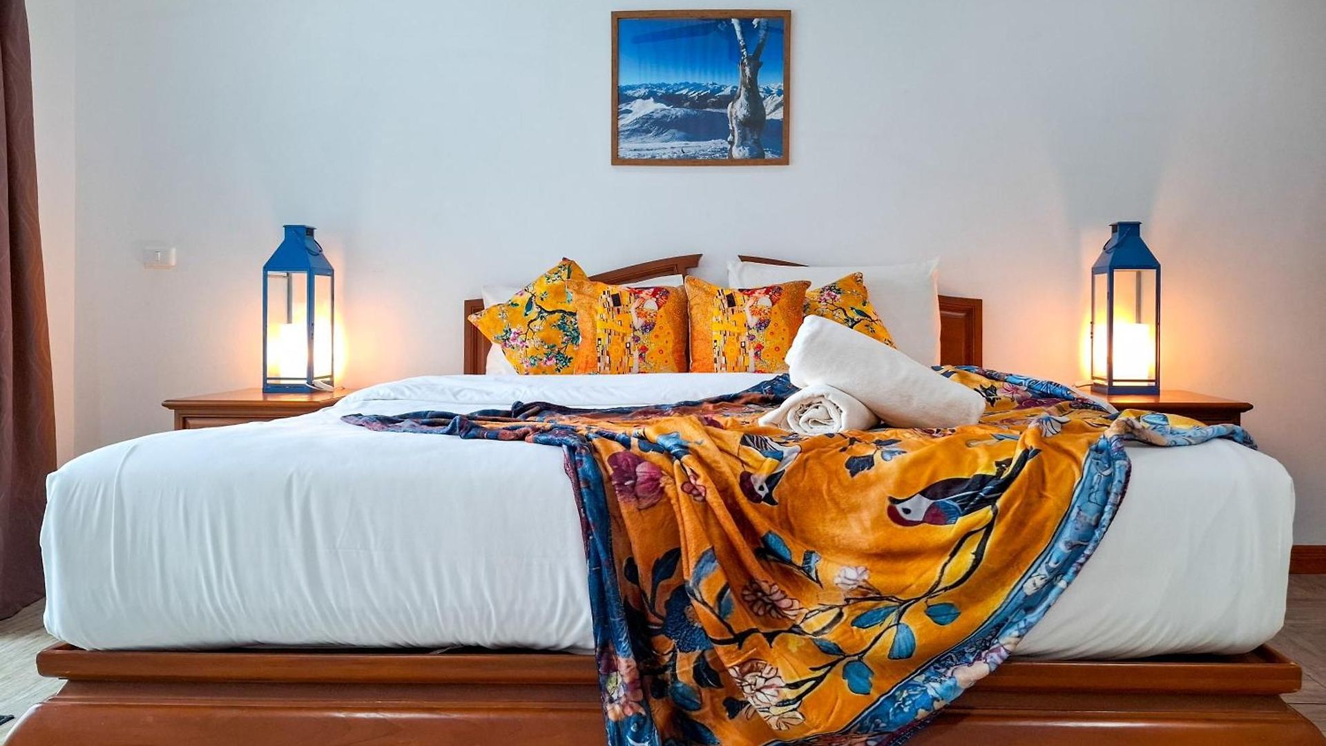 At 5 Mins Walk 3bdr Pool For Groups And Family Villa