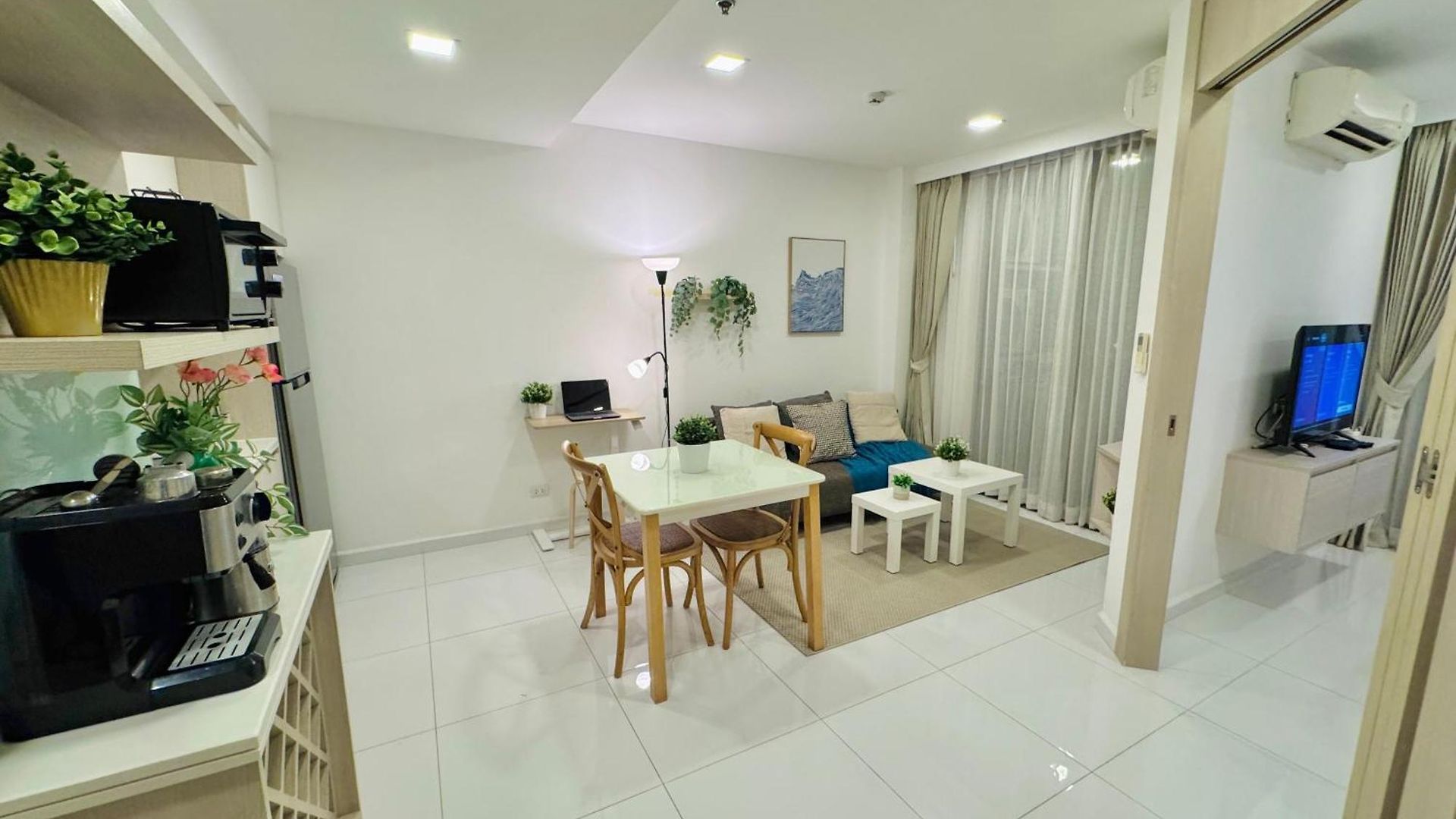 Cozy Ocean Hideaway 400m To & Fast Wi-fi อพาร์ทเม้น