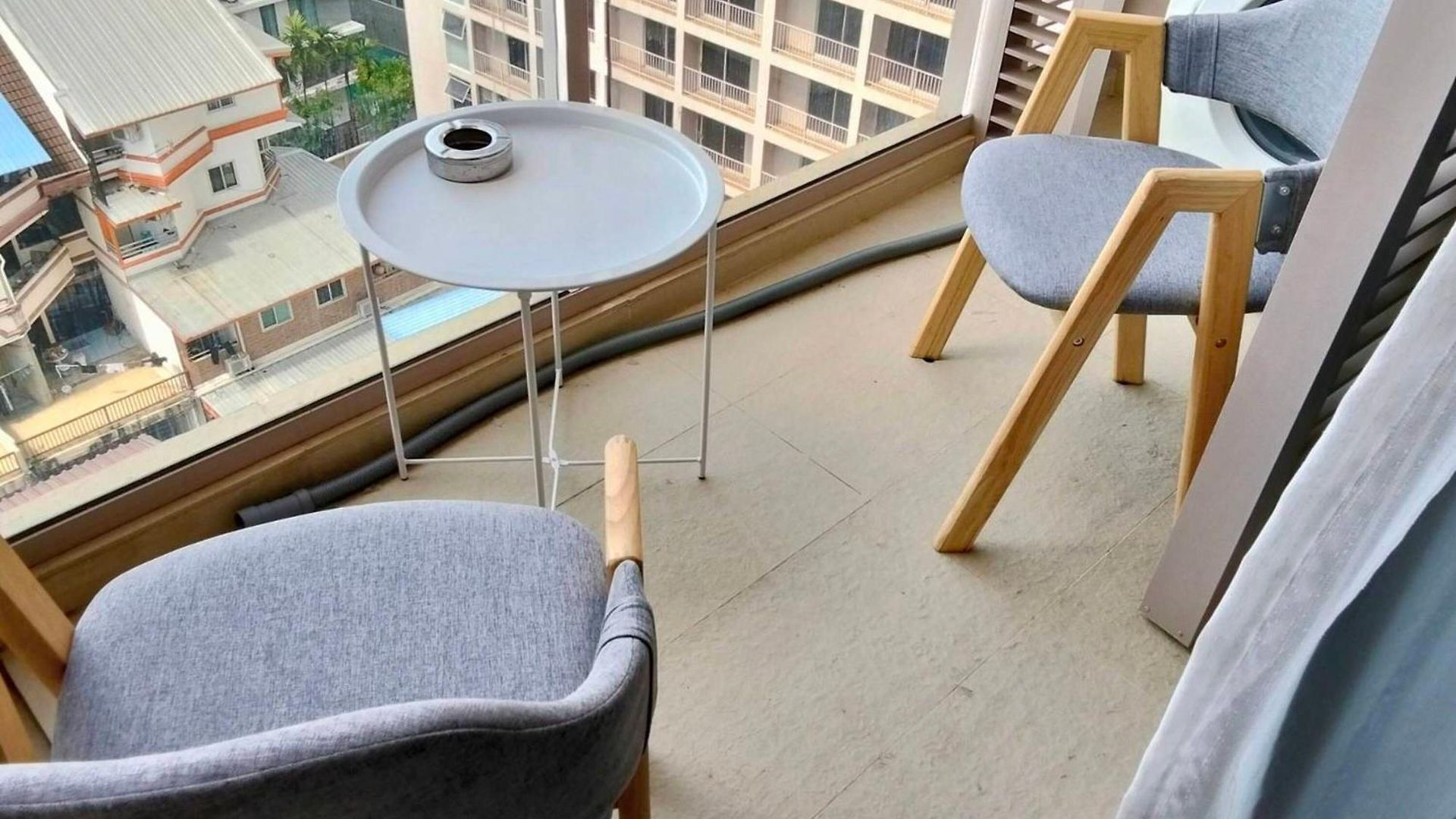อพาร์ทเม้น The Guestrooms Pattaya