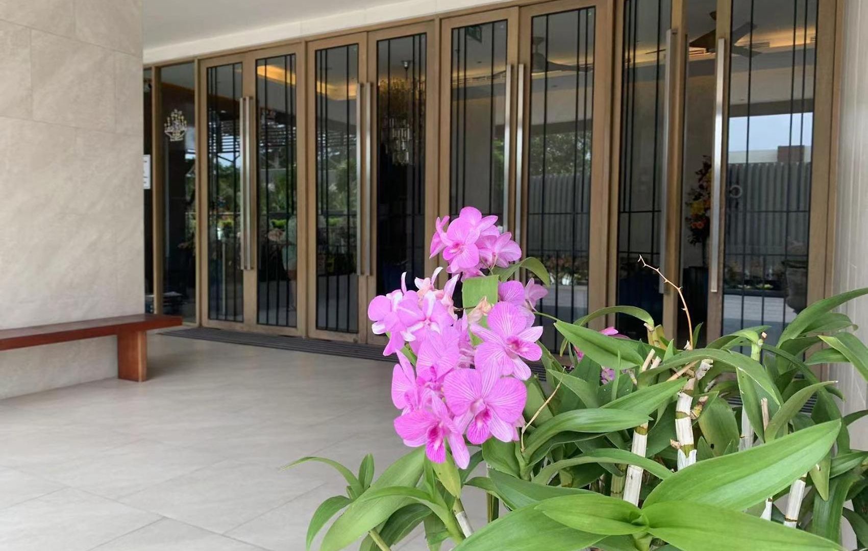 อพาร์ทเม้น Pattaya市中心/临近海滩/无边泳池/家具齐全/24小时安保 Pattaya