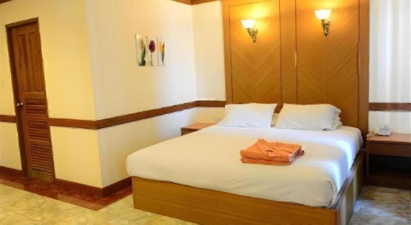 P.72 โรงแรม 2*
