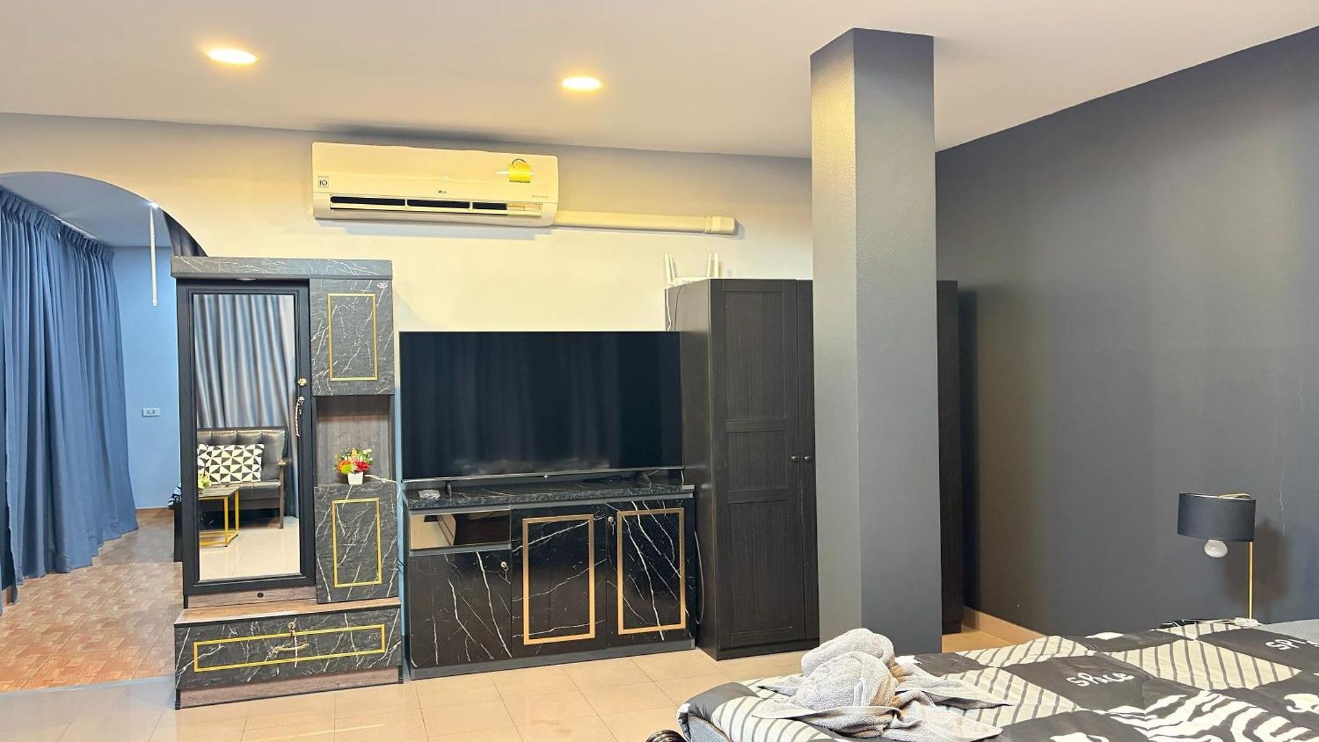 Marin House โฮมสเตย์ Pattaya