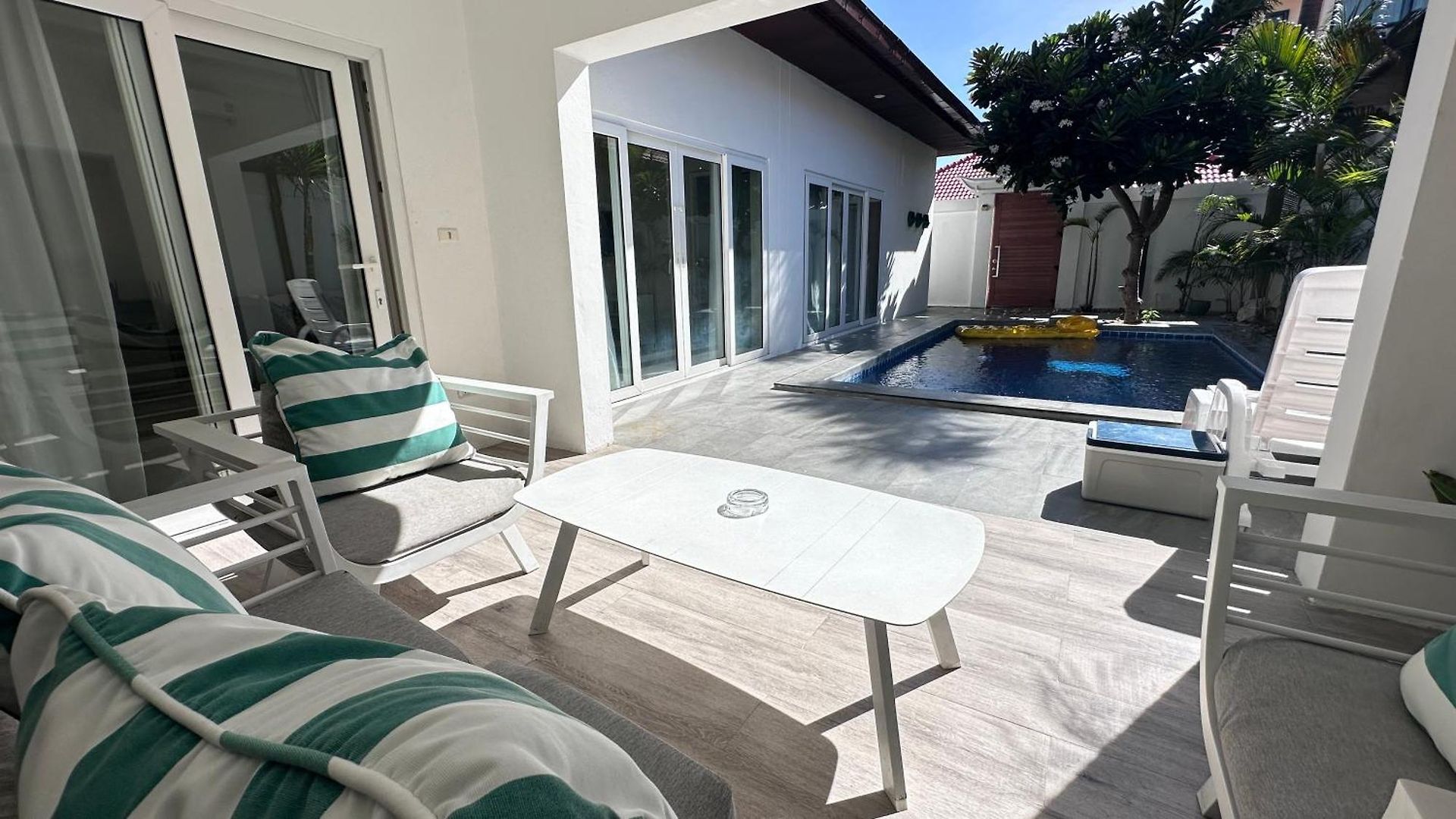 Majestic Pool Private Pattaya