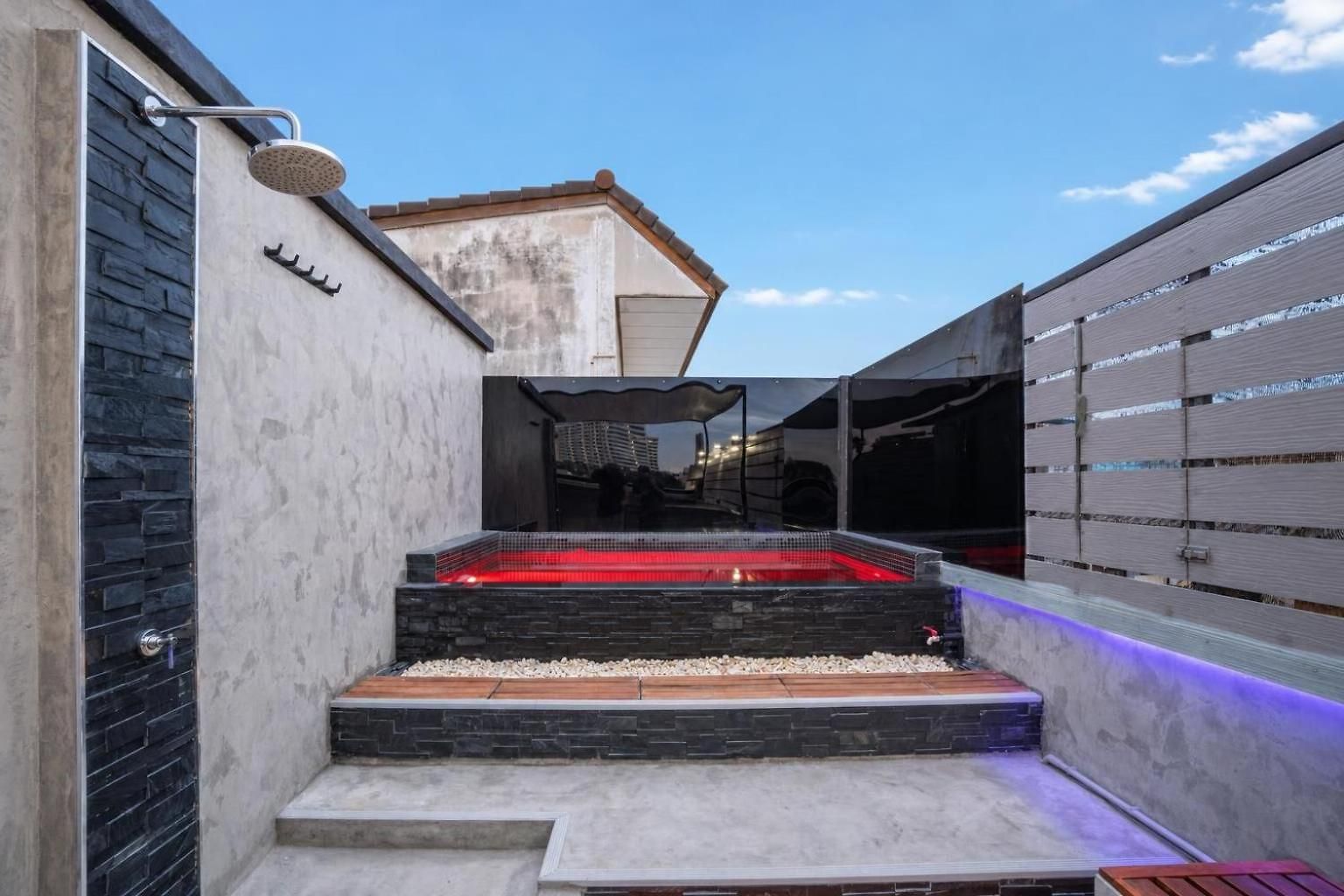 Buakhao Center 5 Bedroom * Pattaya