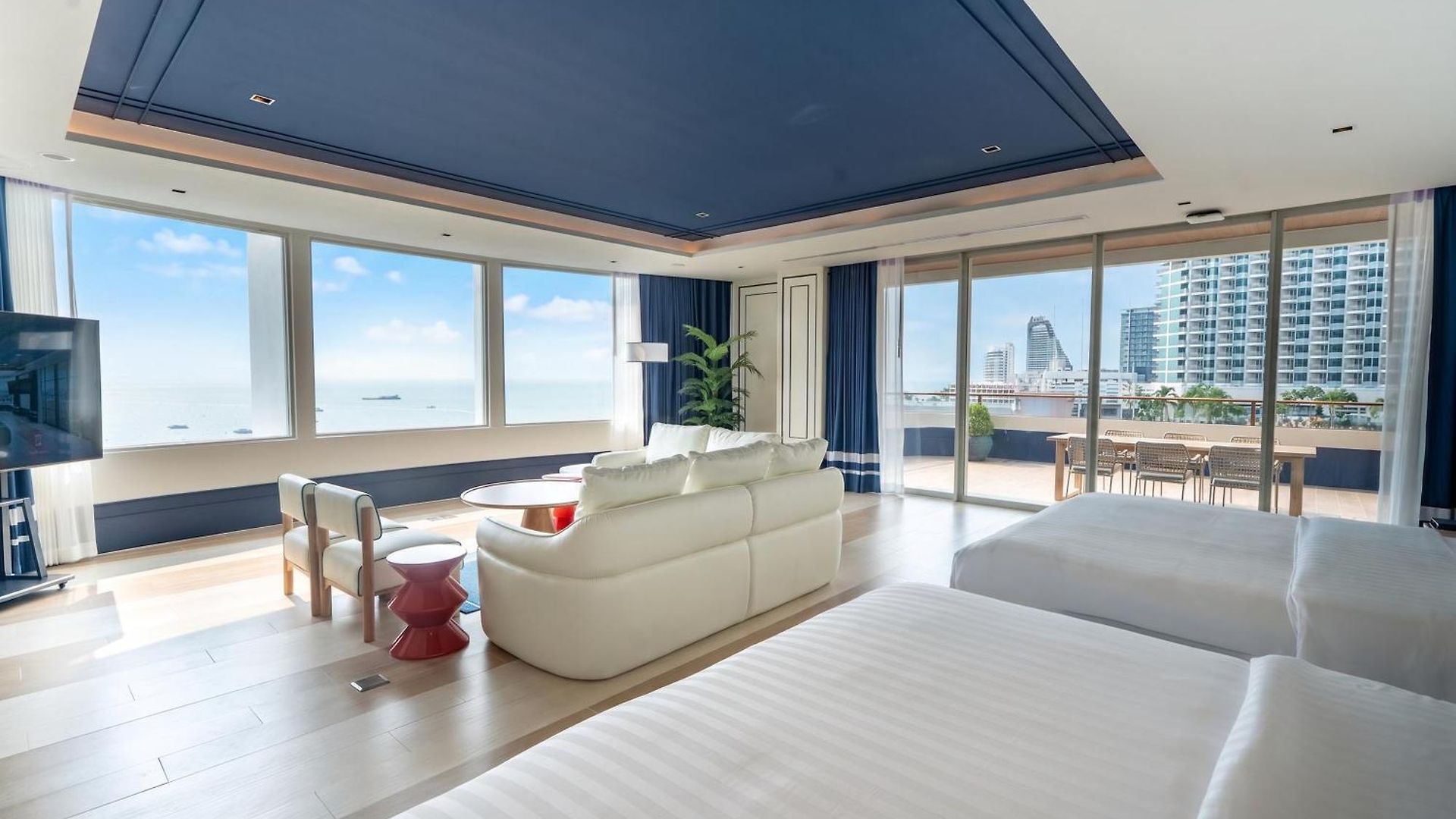 The Cruise โรงแรม Pattaya