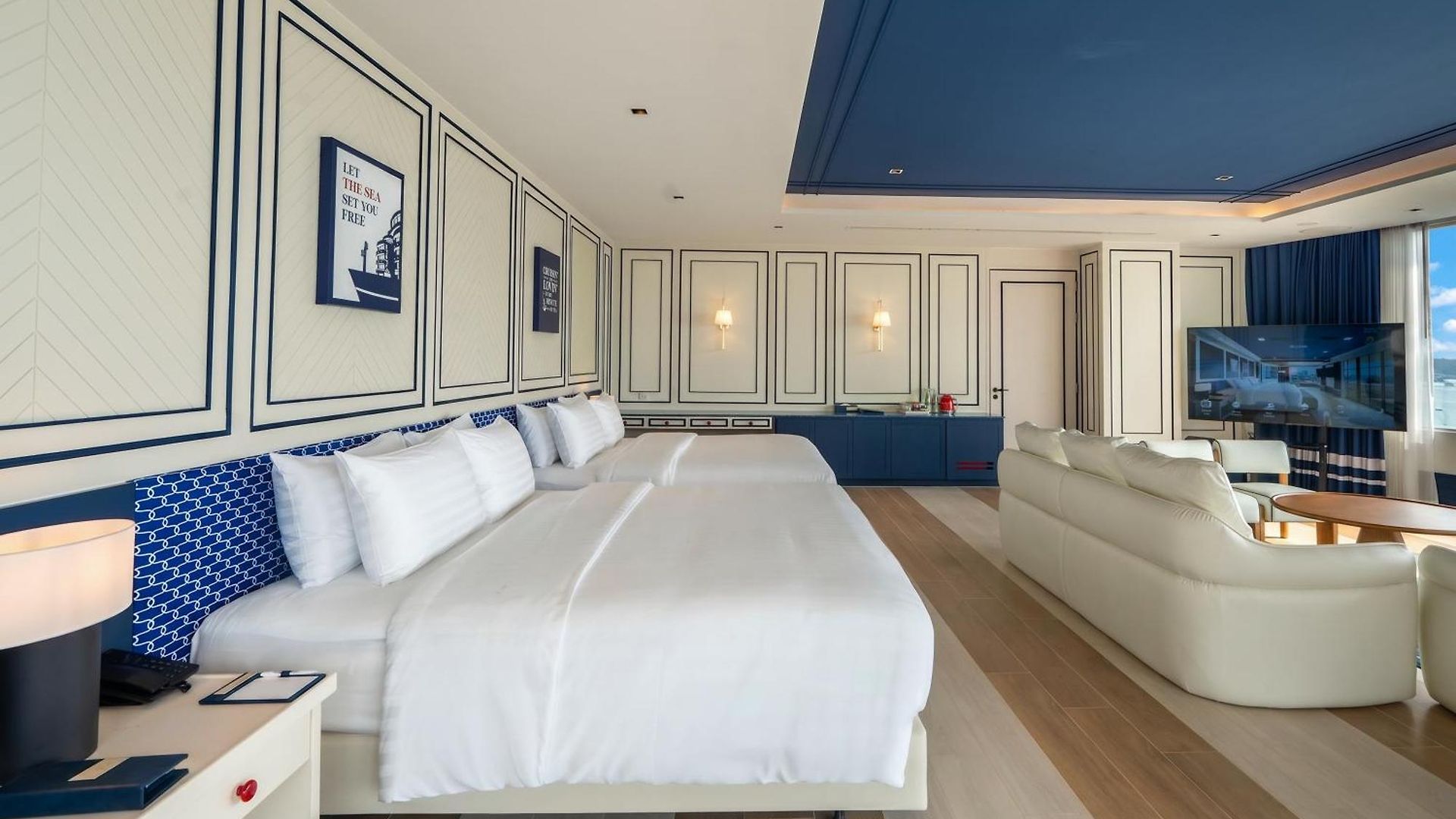 The Cruise 4*
