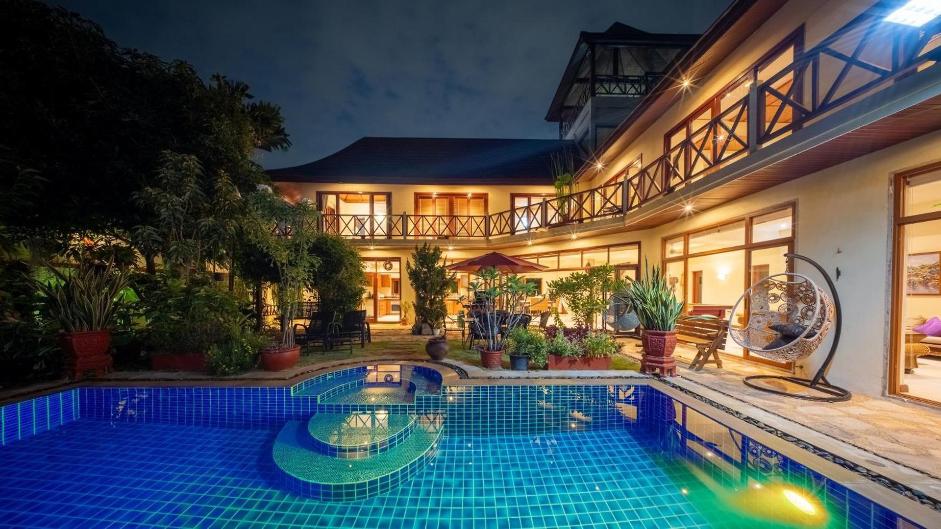 อพาร์ทเม้น Orchid House Pattaya, Totally Private Pool *