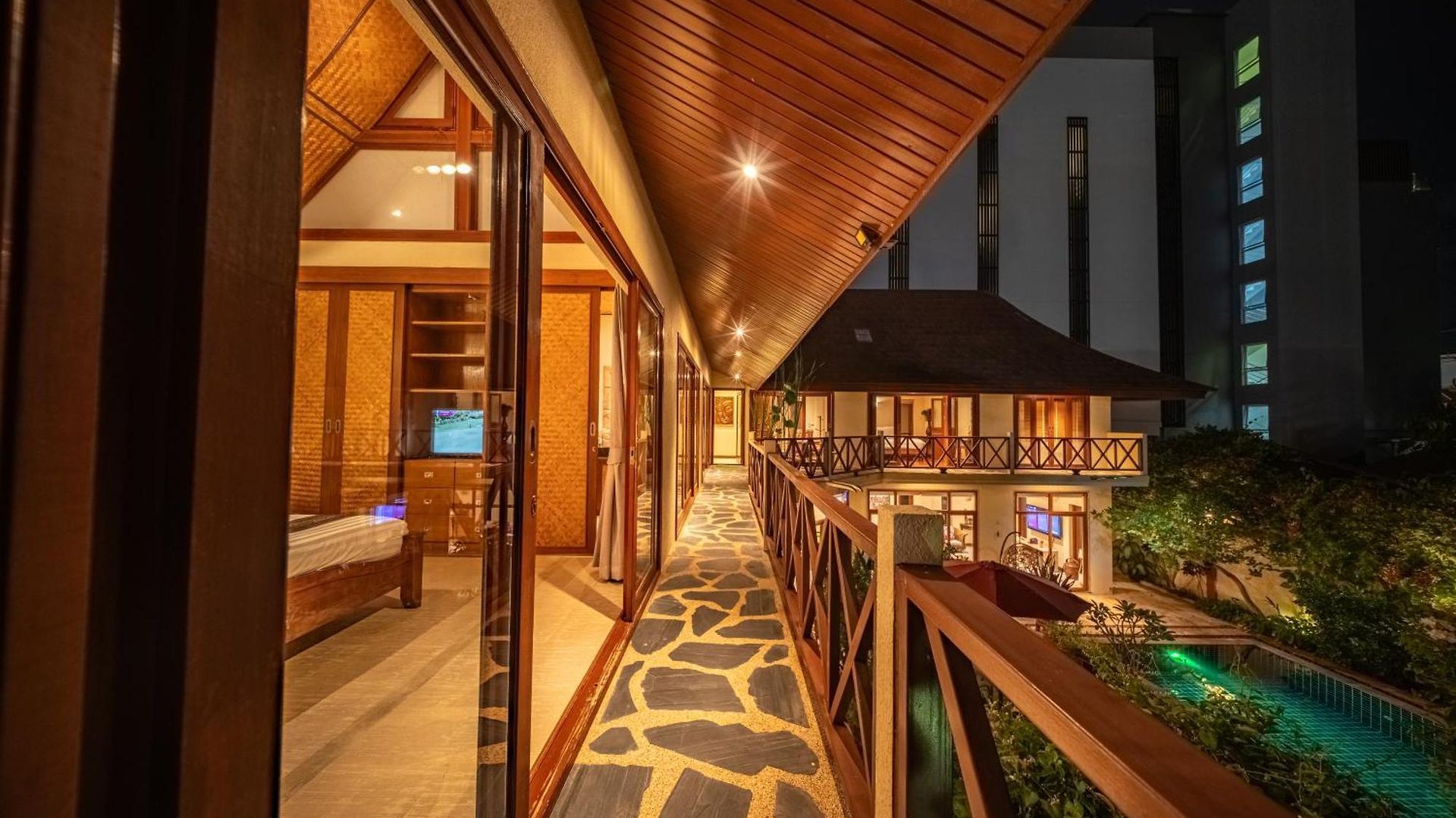 อพาร์ทเม้น Orchid House Pattaya, Totally Private Pool