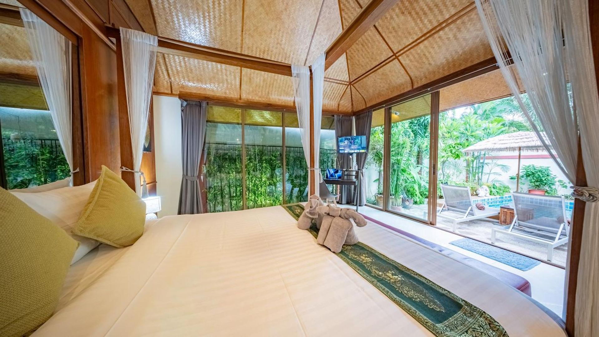 Iii, Totally Private Pool อพาร์ทเม้น Pattaya