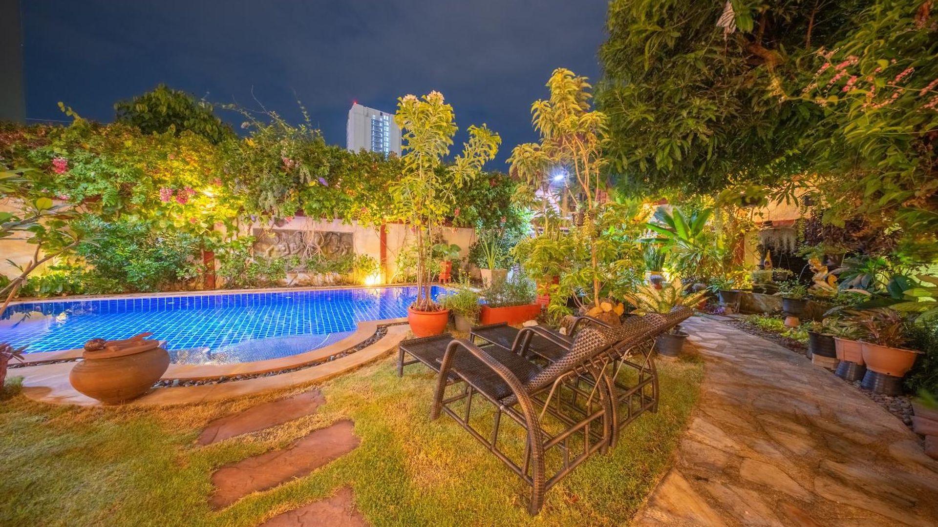 อพาร์ทเม้น Orchid House Pattaya, Totally Private Pool Pattaya