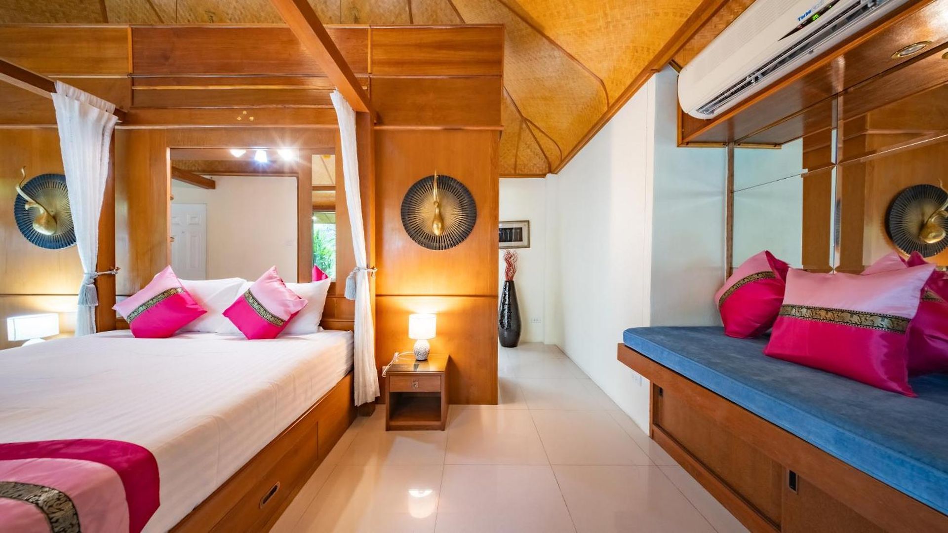 อพาร์ทเม้น Ii, Totally Private Pool Pattaya