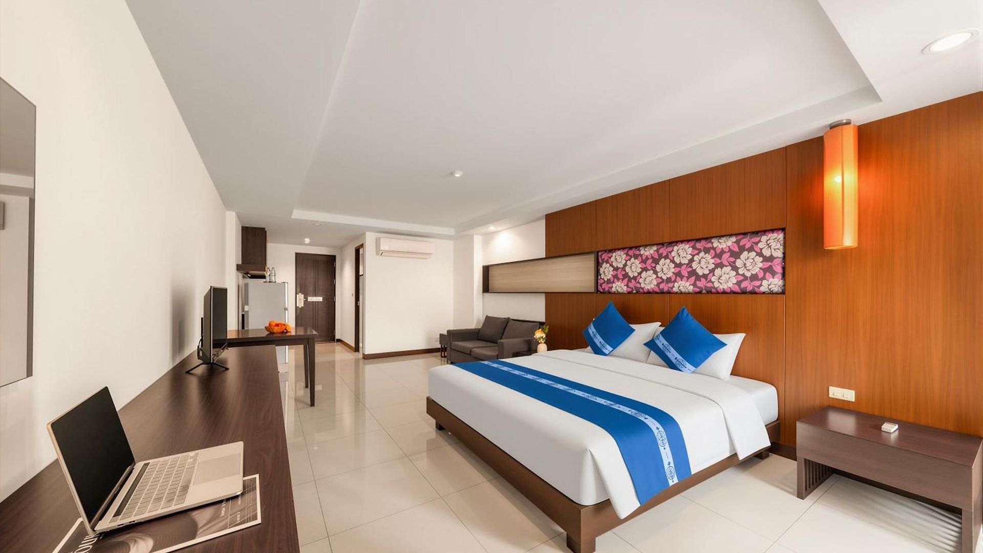 โรงแรม Tycoon Pattaya