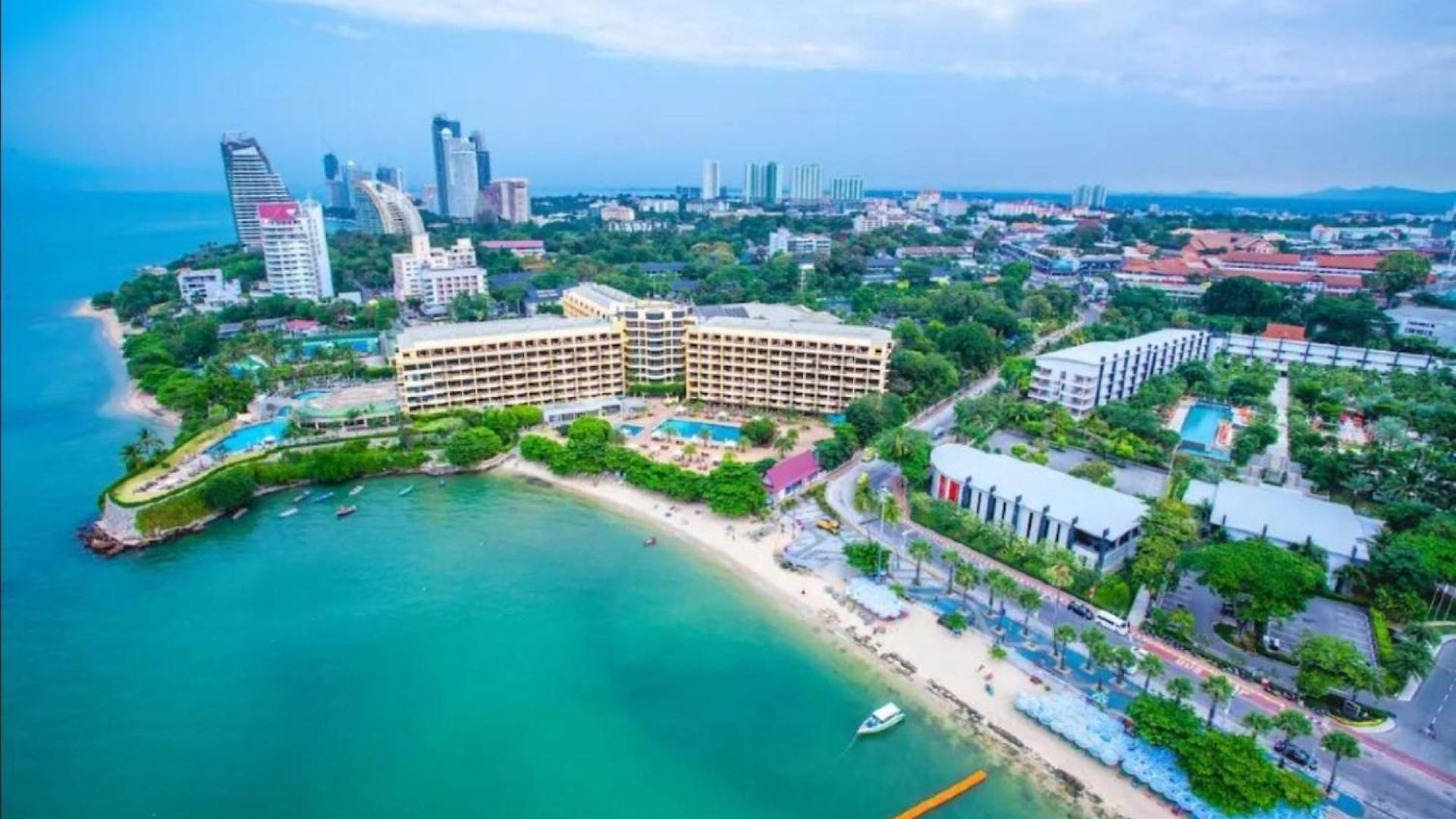 โรงแรม Tycoon *