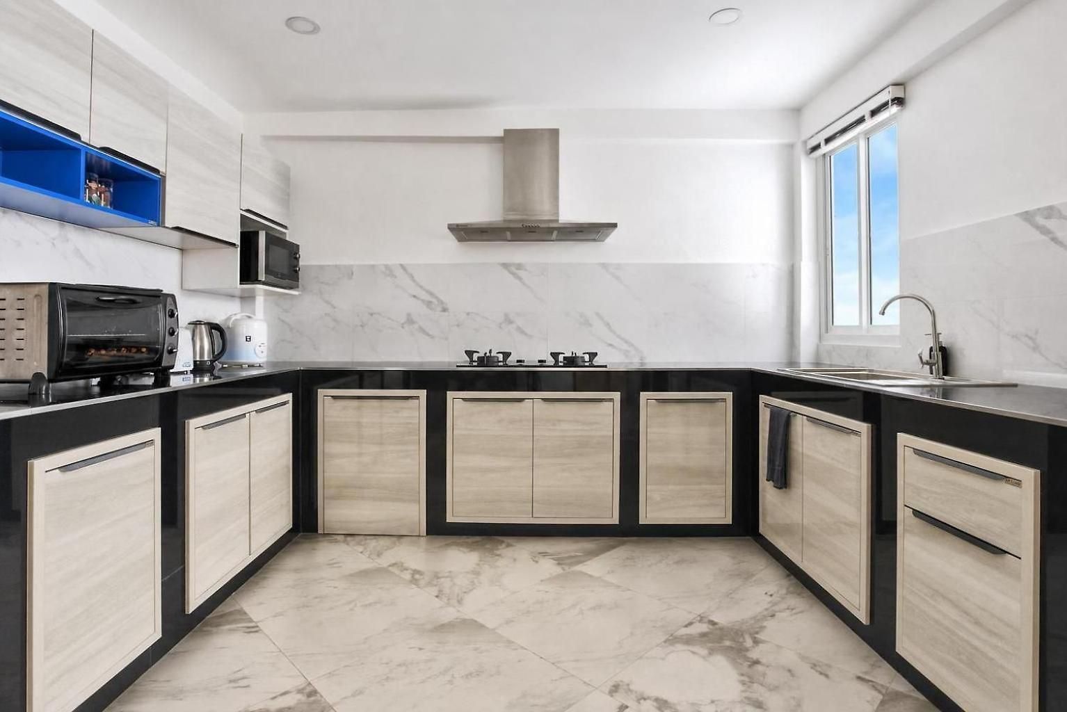 Luxury Pool Center C3- 3 Bedroom Pattaya