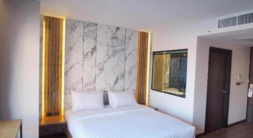 โรงแรม Sleep With Me 3*