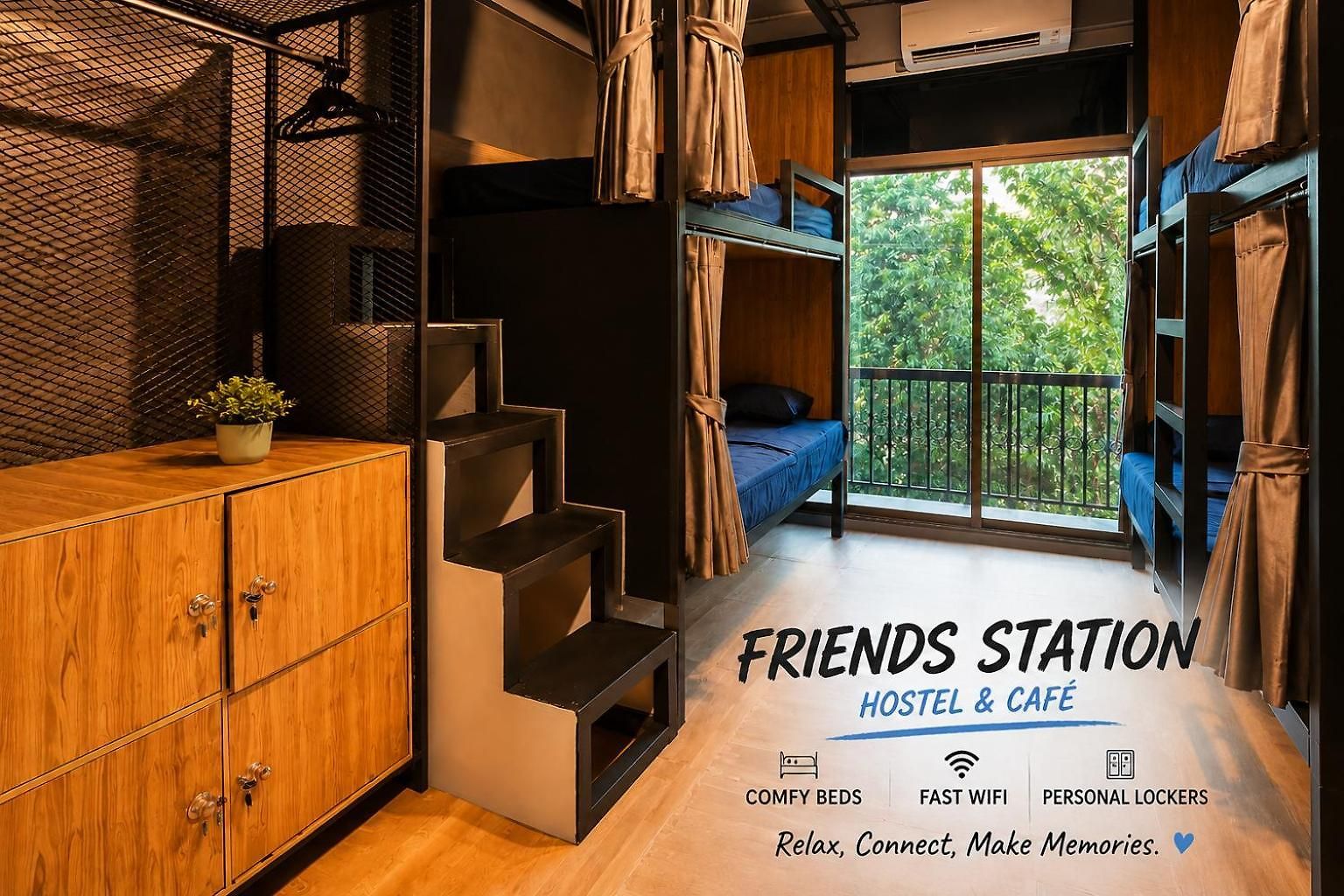 ที่พัก Friends Station & Cafe
