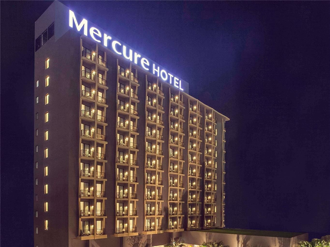 Mercure Ocean 4*