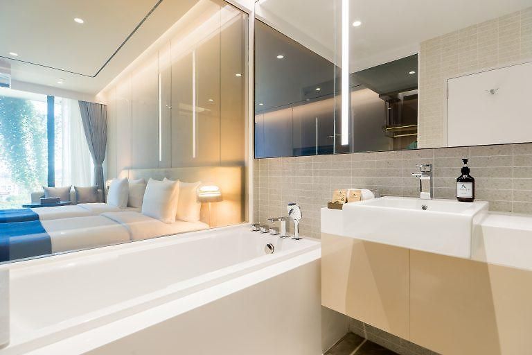 อาเบอร์ โฮเทล แอนด์ เรสซิเดนซ์ โรงแรม 5*