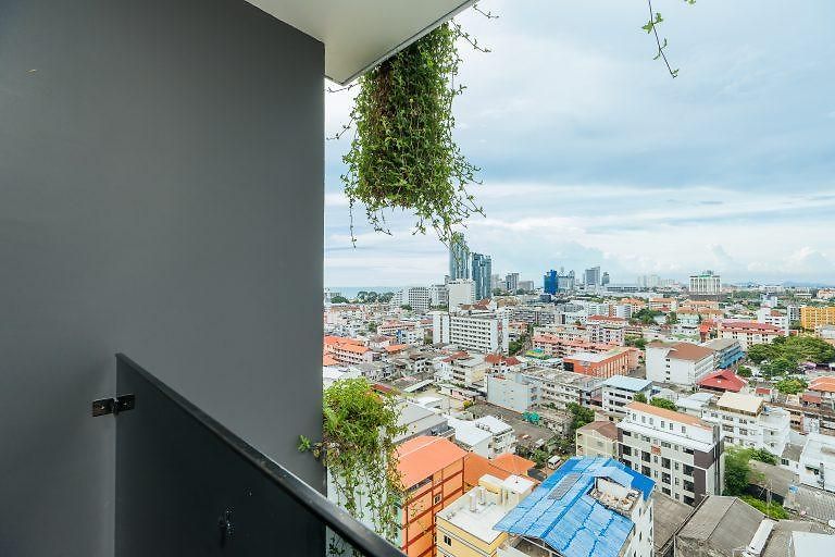 โรงแรม อาเบอร์ โฮเทล แอนด์ เรสซิเดนซ์