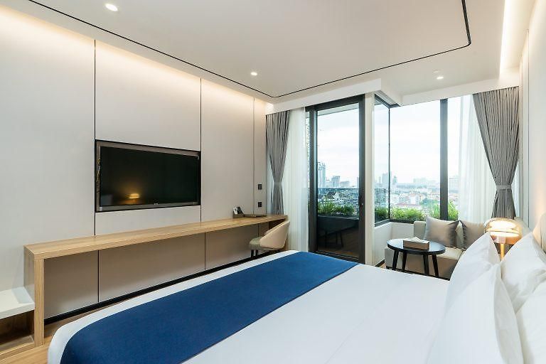 โรงแรม อาเบอร์ โฮเทล แอนด์ เรสซิเดนซ์