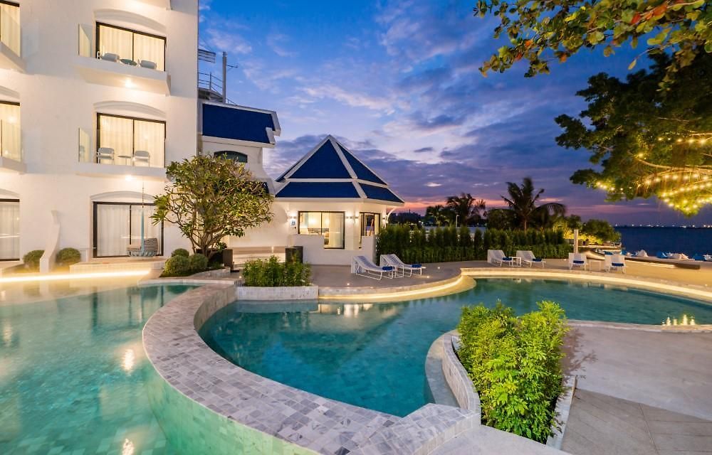 Hotel Kram 5*