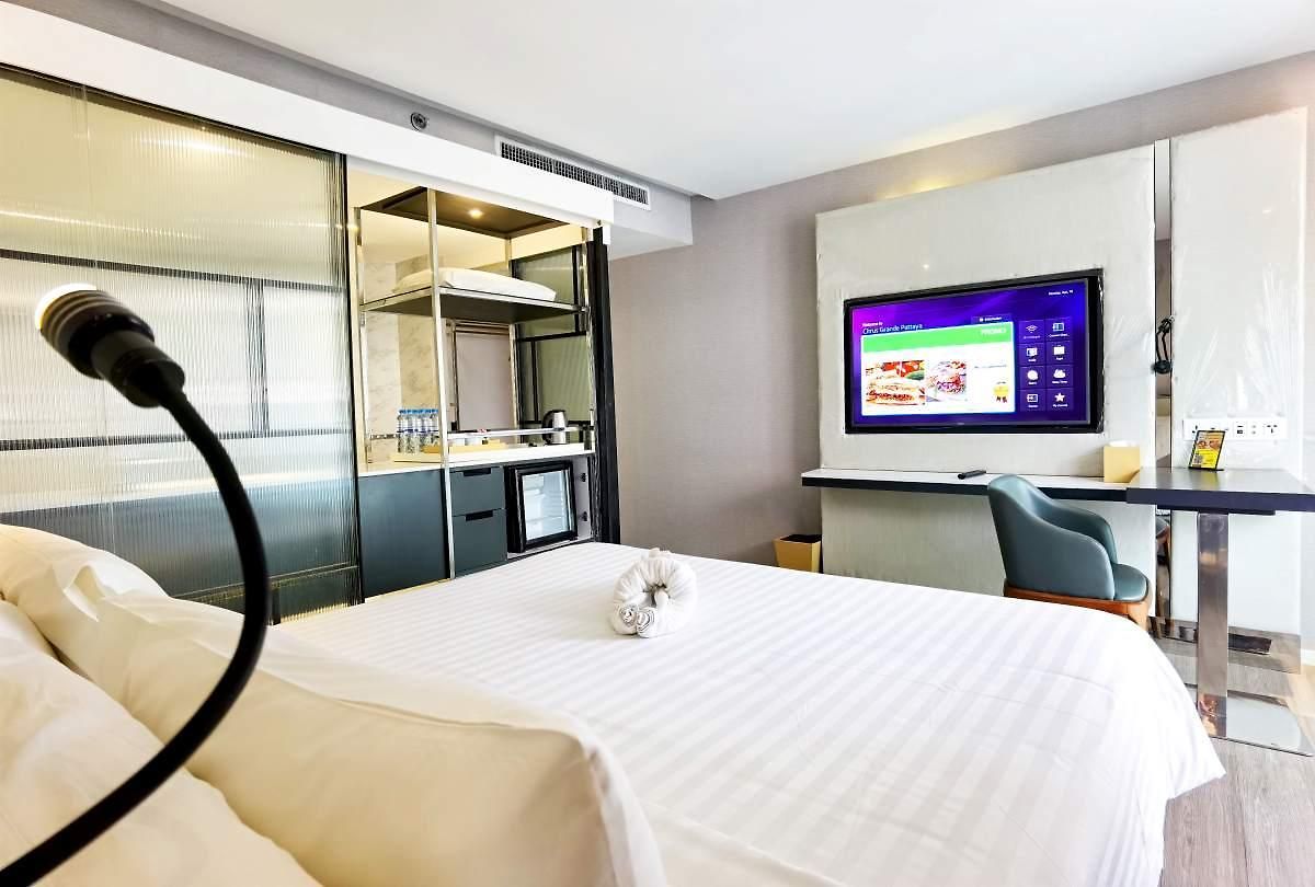 Hotel Citrus Grande By Compass Hospitality