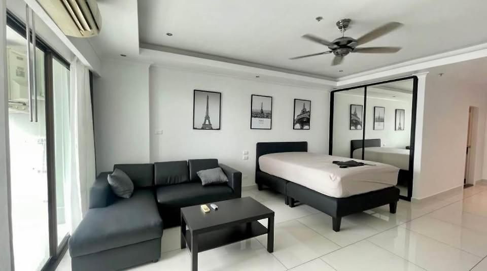 Beautiful Sea View Cozy Pattaya