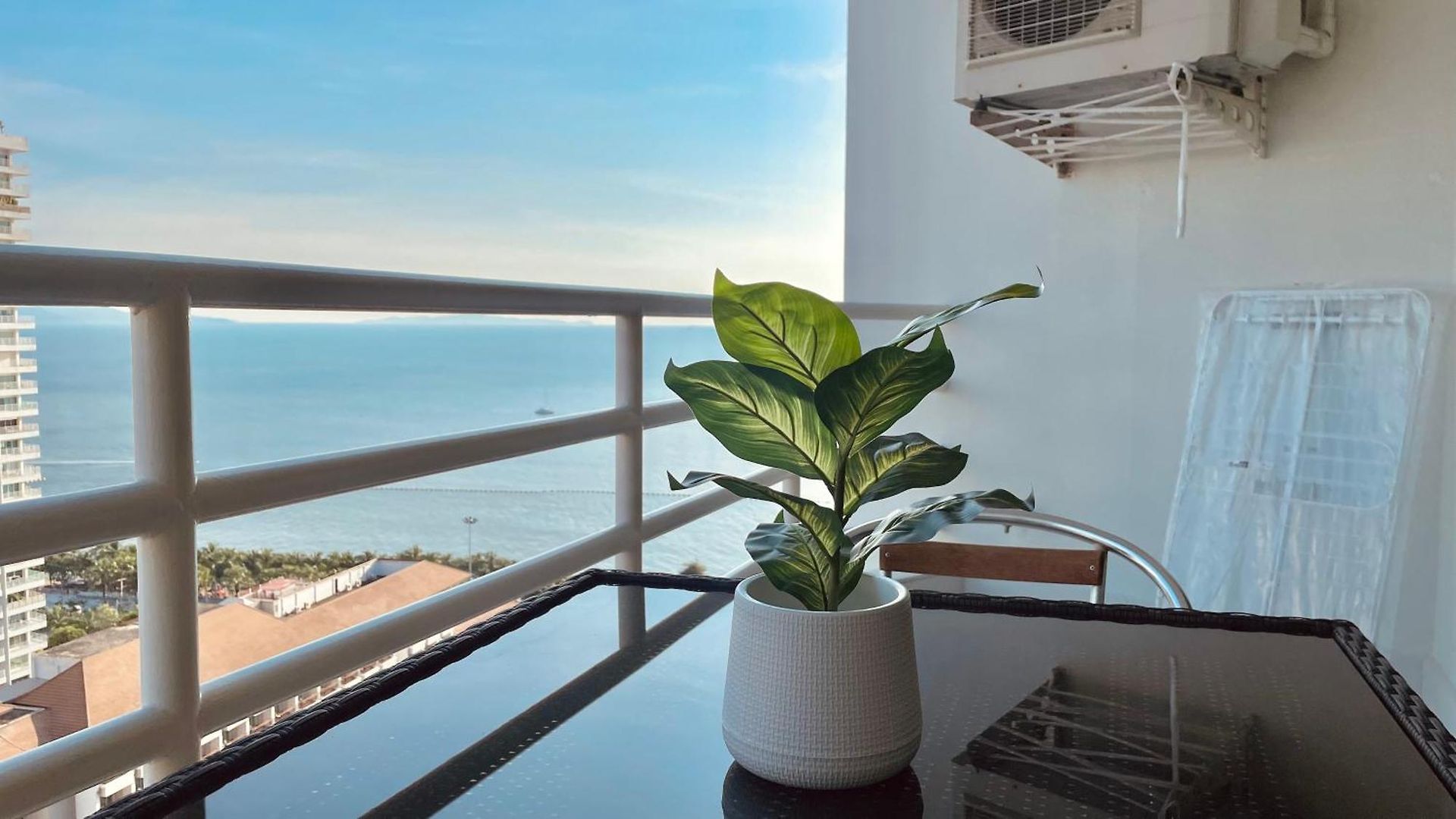 Beautiful Sea View Cozy *