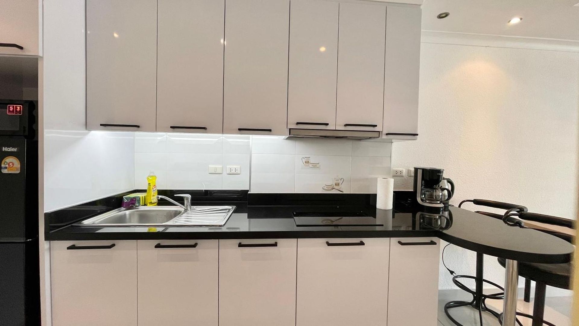 Beautiful Sea View Cozy Apartment Pattaya