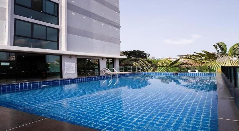 Hotel B2 South 3*