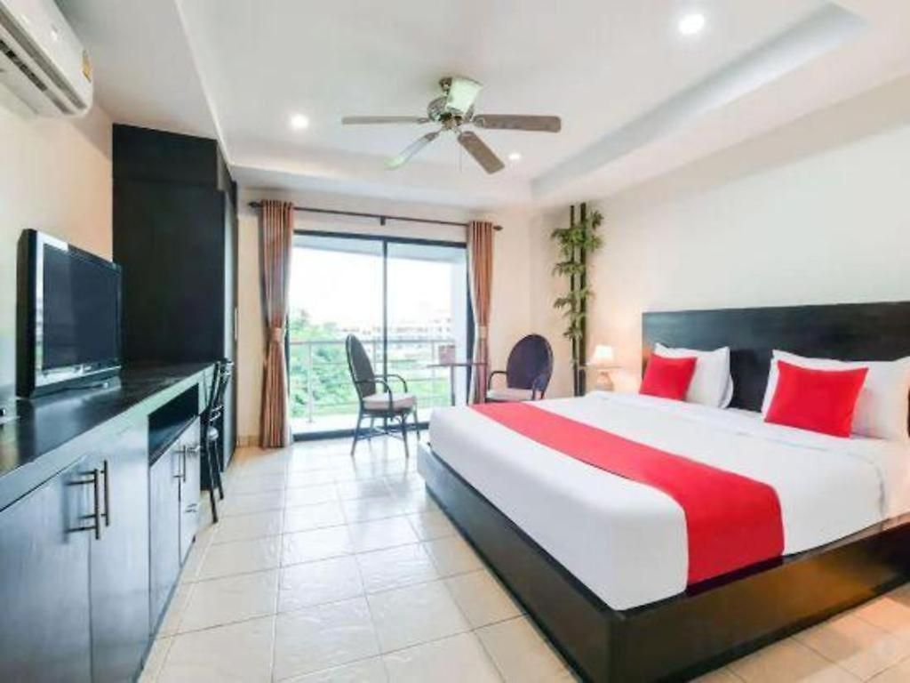 M Place Hotel