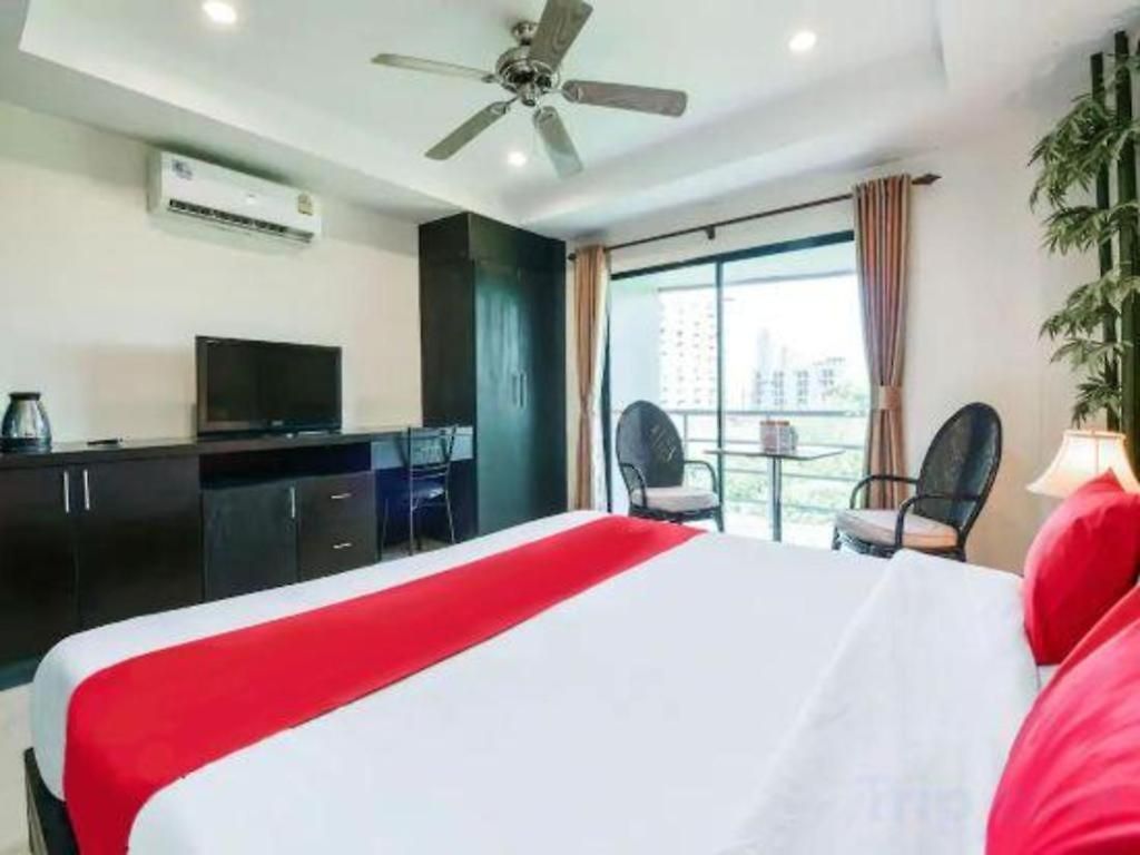 Hotel M Place 2*