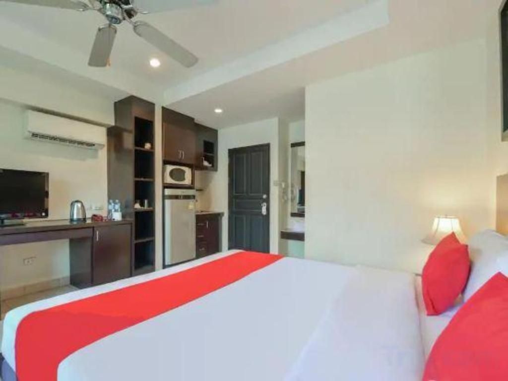 Hotel M Place 2*