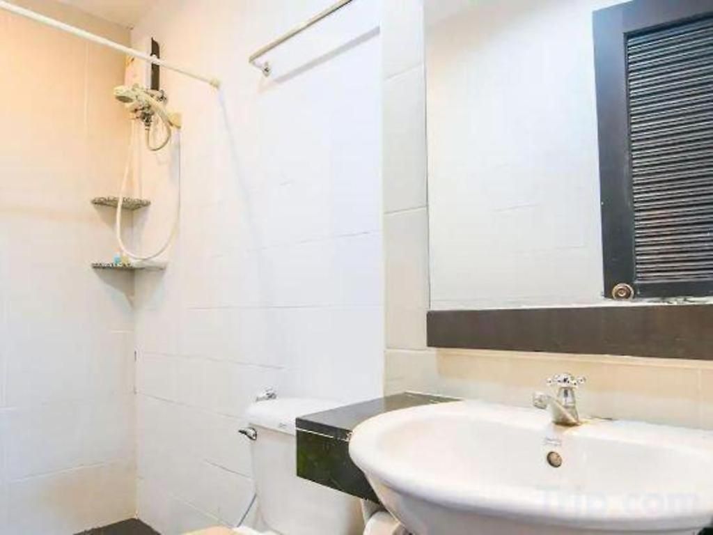 M Place Hotel