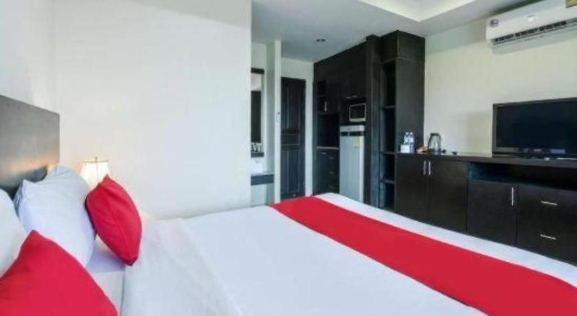 M Place Hotel 2*