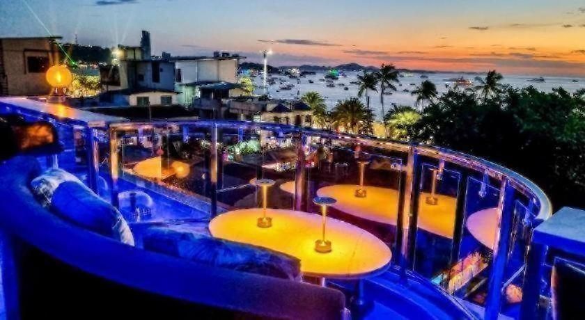 The Globe Hotel, Bar & Restaurant 3*