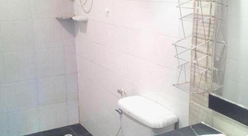 M Place Hotel 2*