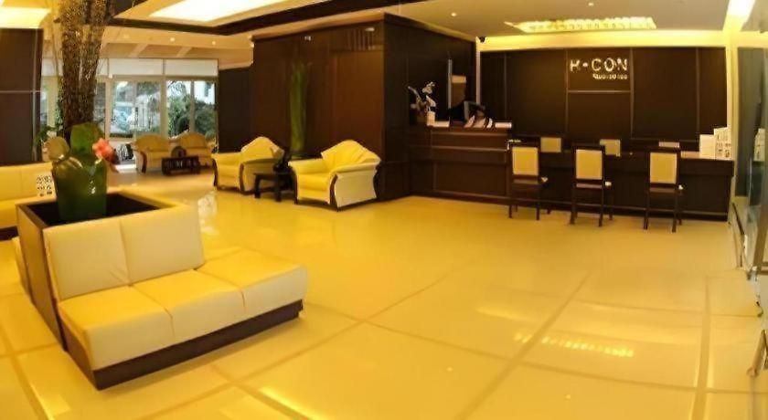 Hotel R-con 3*
