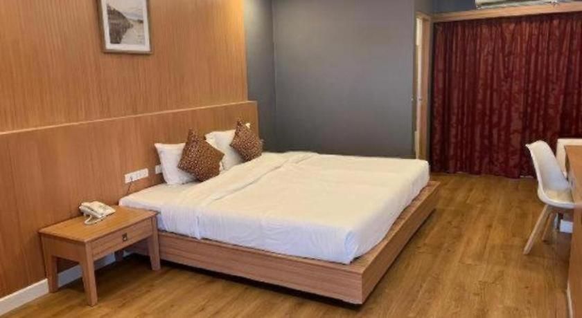 Oyo 1126 Curve Boutique 3*