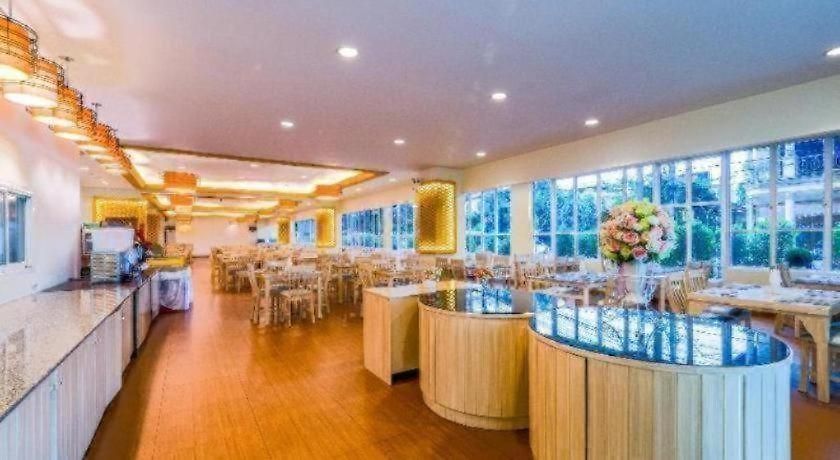 Hotel Oyo 1126 Curve Boutique