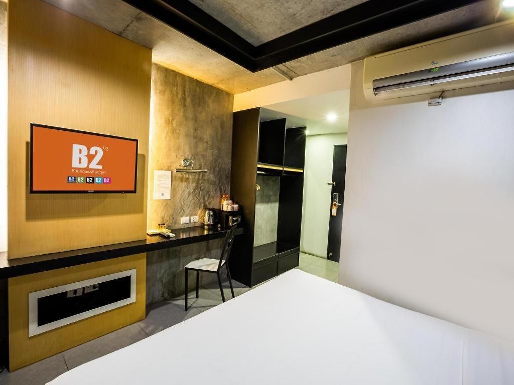 B2 South Premier Hotel