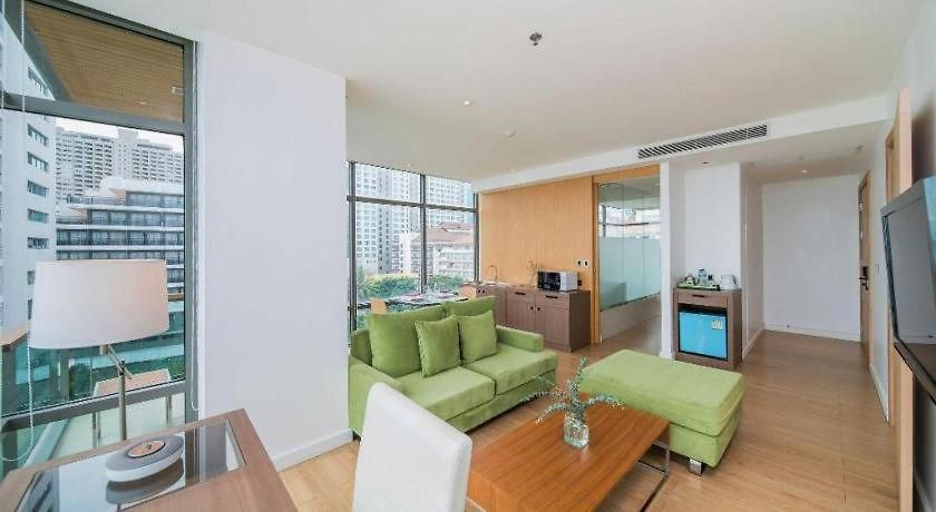 Seven Zea Chic 4* Pattaya