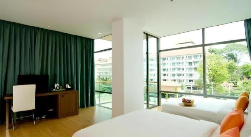 Seven Zea Chic Hotel 4*