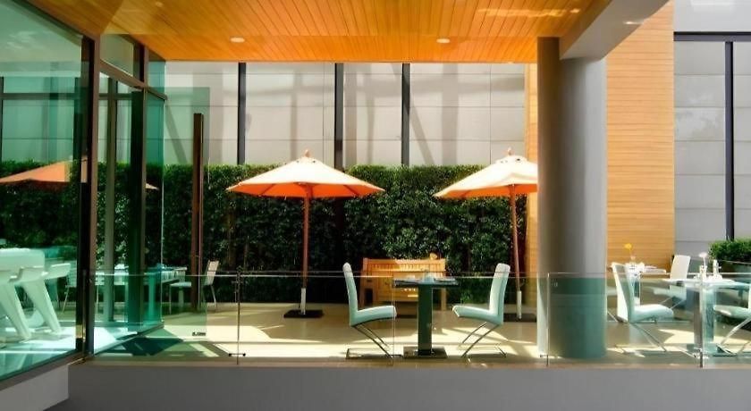 Seven Zea Chic Hotel 4*